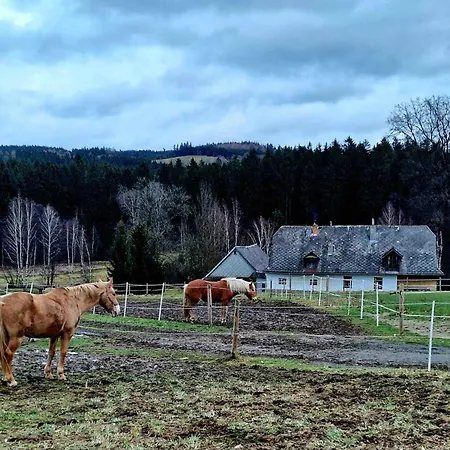 11 - Venkovsky Dum Blatiny